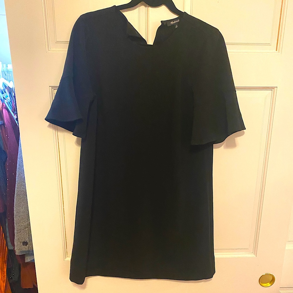Black Madewell shift dress. Size medium tags still on